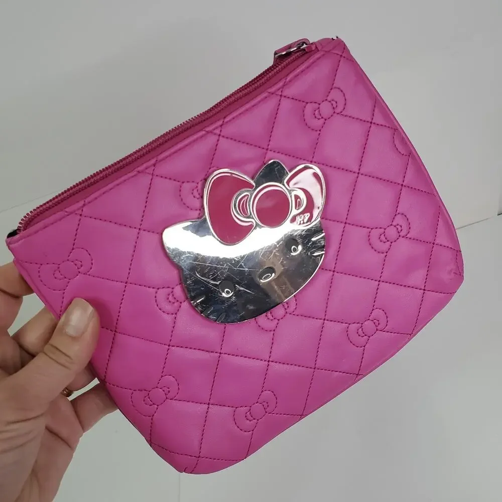 Sanrio Hello Kitty PINK Cosmetic Metal emble Pouch Bag Purse zip Closure Clutch